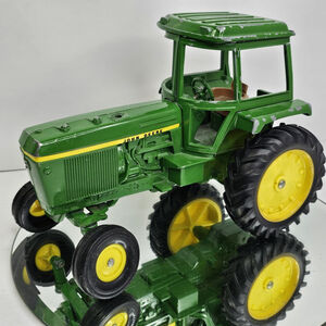 John Deere 512–7214A 1970s? Cab Tractor VINTAGE USA Made Used Condition Read